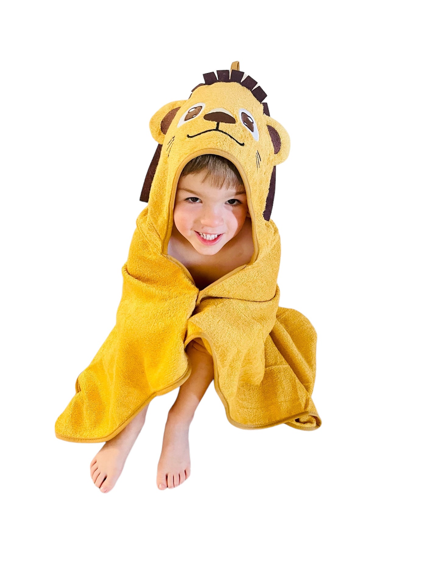 L.W. Clothing Company Baby & Toddler Lion Hooded Bath Towel Ultra Soft Towel with High Absorbency Baby or Toddlers bathrobe blanket great gift for boys and girls